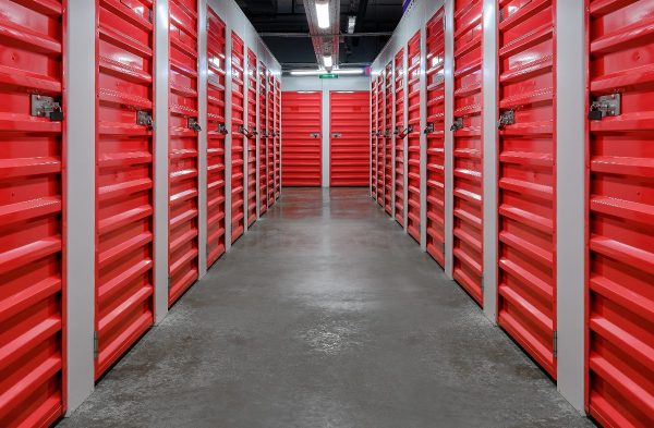 Institutional Self-Storage Buyers Tighten Criteria for 2026, Emphasizing Current Income Over Projections